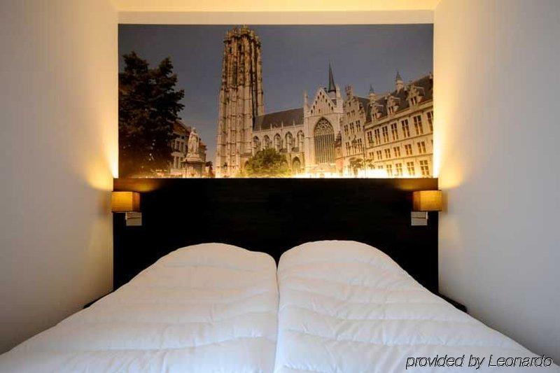 3 Paardekens - City Centre Hotel Mechelen Bilik gambar